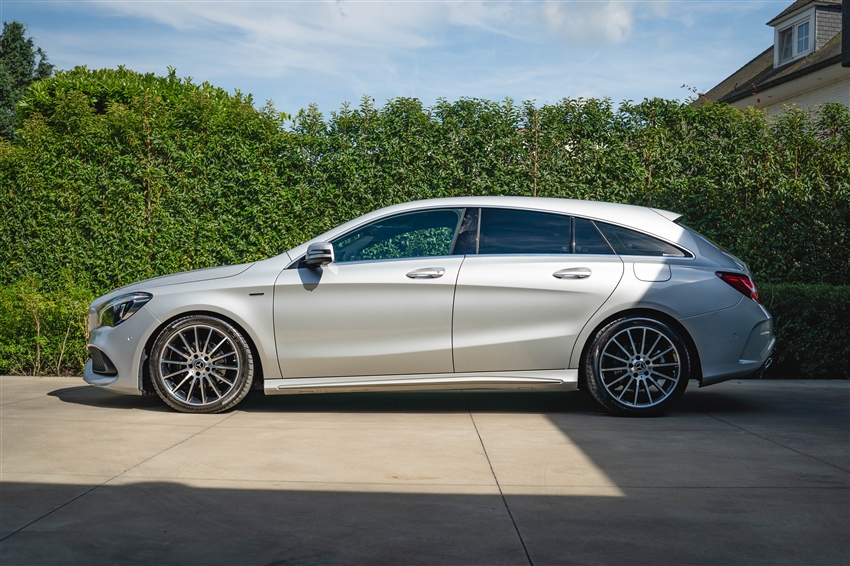 Mercedes-Benz CLA 200d SB White Art Ed.